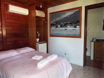 Pousada Canoa Da Praia Ангра дос Рейс Екстериор снимка